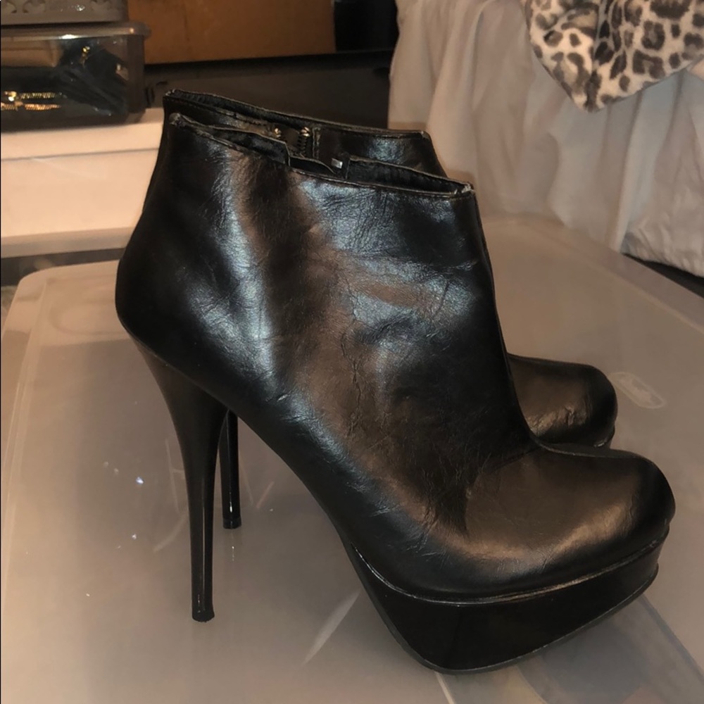 Dollhouse Booties
